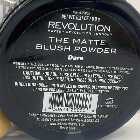 Makeup Revolution Matte Blush Dare (Pink) - Picture 5 of 5
